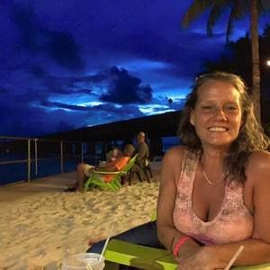 Meet your Posher, Jeanne